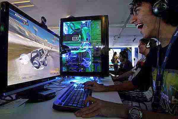 Zotac-zotac_gtx960-gtx960_amp-gtx960_4GB-ekran_kartı-grafik_kartı