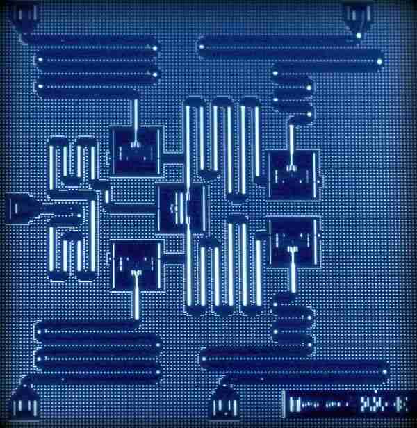Kuantum_bilgisayar-kuantum-kuantum_fiziği-atom-schrödinger