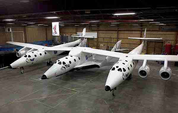 jeff_bezos-blue_origin-richard_branson-virgin_galactic-spaceshiptwo