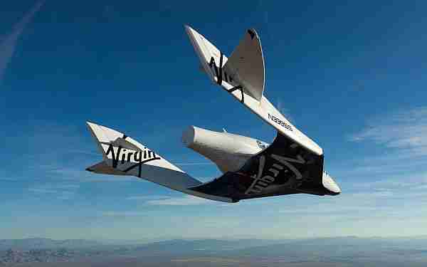jeff_bezos-blue_origin-richard_branson-virgin_galactic-spaceshiptwo
