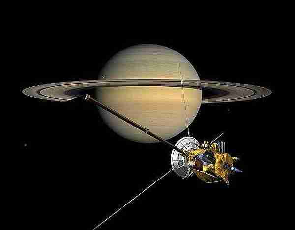 Nasa-titan-satür-denizaltı-metan