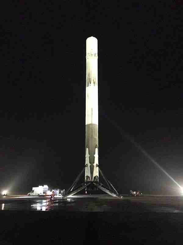 SpaceX Falcon 9 roketi