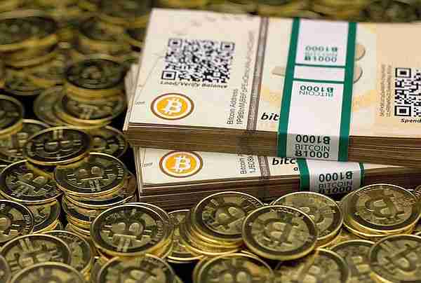 Blockchain-bitcoin-nüfus_cüzdanı-kimlik-siber