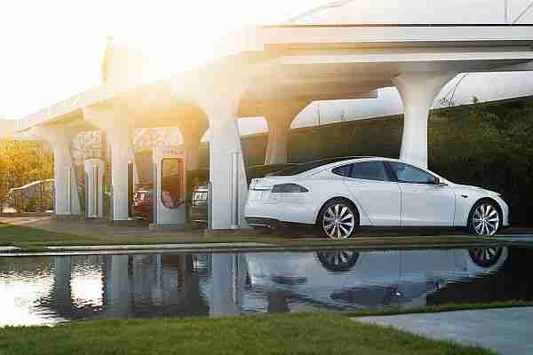 tesla-v2g-southern_edison_company-elon_musk-elektrik