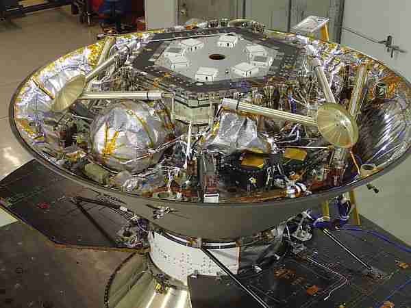 NASA-insight-sondası-bugün-mars-a-iniyor