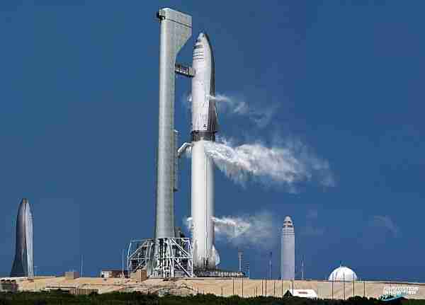 Spacex-marsa-terleyen-yıldız-gemisi-ile-gidecek